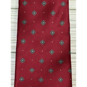 Vtg Christian Dior Red Diamond Classic Silk Mens Necktie, USA Made‎